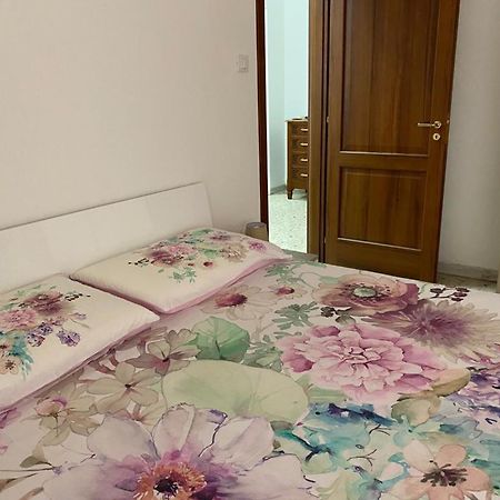 Apartamento Golden House Palmi Exterior foto
