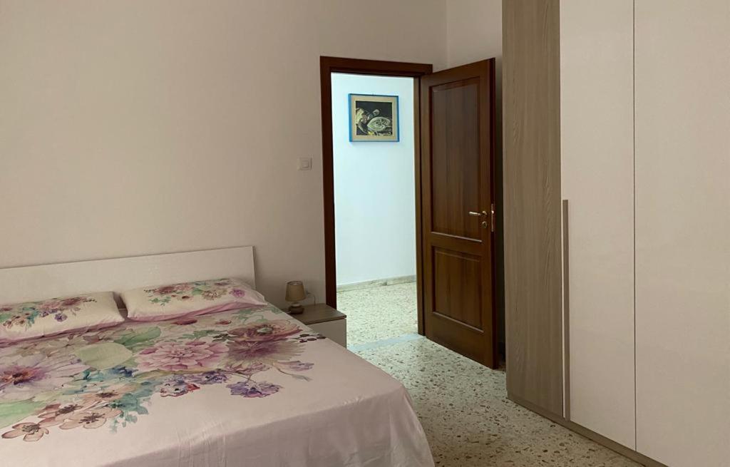 Apartamento Golden House Palmi Exterior foto