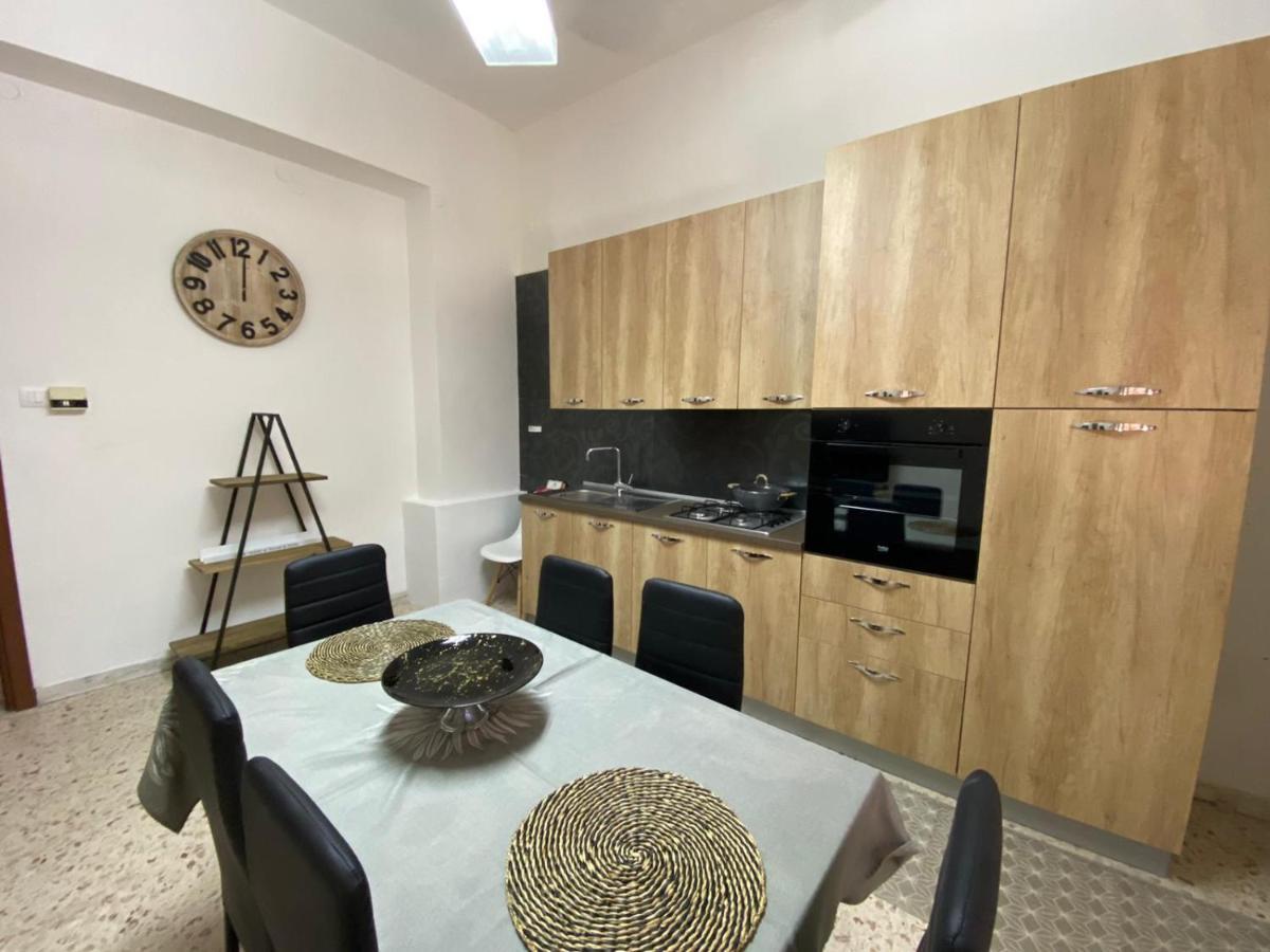 Apartamento Golden House Palmi Exterior foto